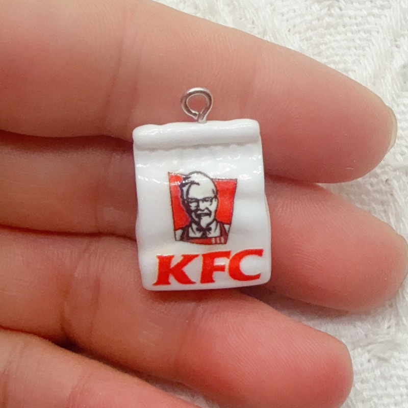 10pcs cartoon resin food bag k - Food & Snacks Coloring Book Bold & Easy 评论和价格