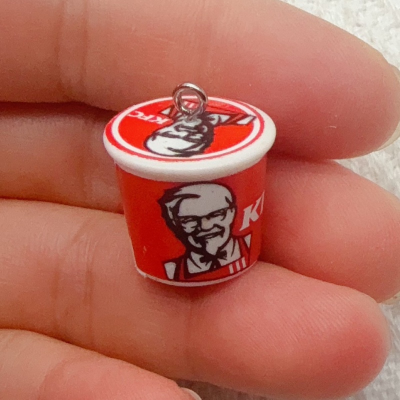 10pcs cartoon resin food bag k - Food & Snacks Coloring Book Bold & Easy 评论和价格