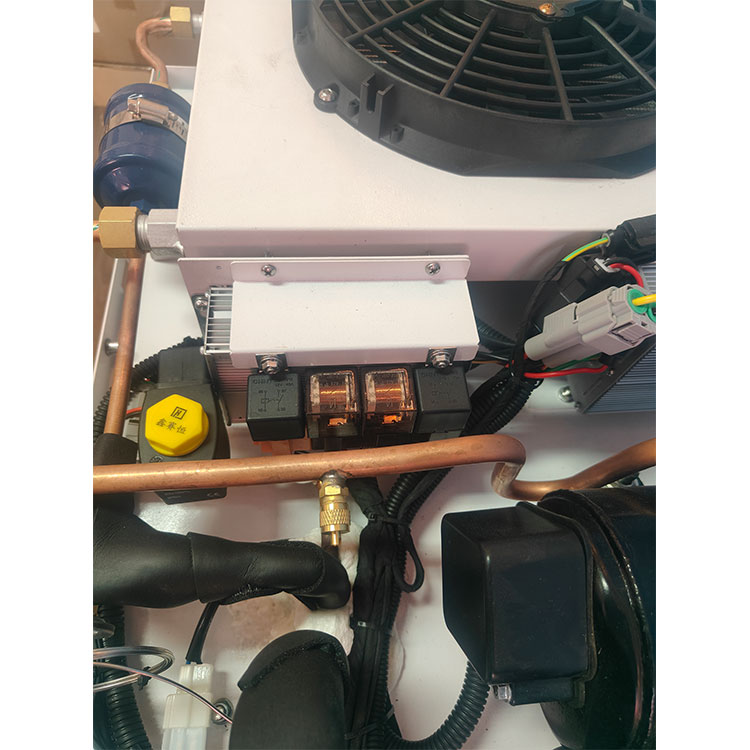 Rooftop 12V 24V AC 0 -18 Degre - Food & Snacks Coloring Book Bold & Easy 评论和价格